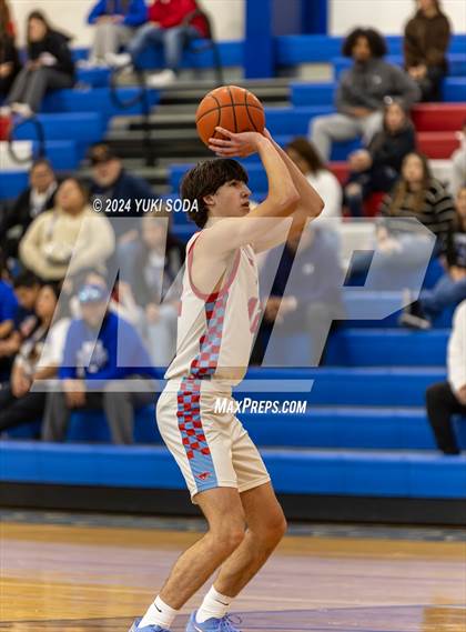 Thumbnail 3 in South San Antonio vs. Pearce (Raising Cane's Key City Classic) photogallery.