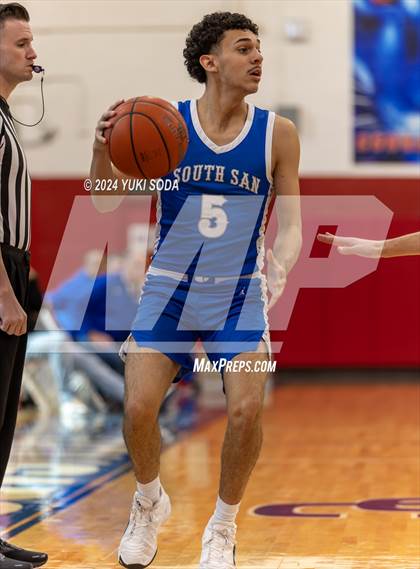 Thumbnail 1 in South San Antonio vs. Pearce (Raising Cane's Key City Classic) photogallery.