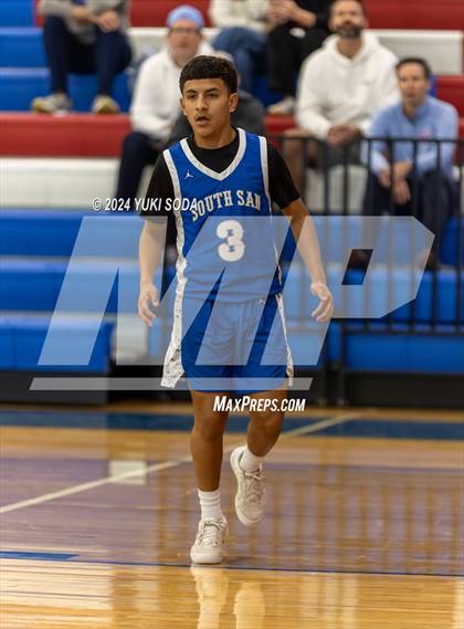 Thumbnail 2 in South San Antonio vs. Pearce (Raising Cane's Key City Classic) photogallery.