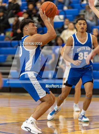 Thumbnail 1 in South San Antonio vs. Pearce (Raising Cane's Key City Classic) photogallery.