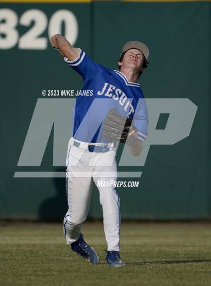 Thumbnail 3 in Calvary Christian @ Jesuit photogallery.