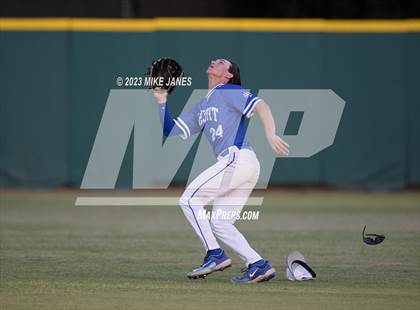 Thumbnail 1 in Calvary Christian @ Jesuit photogallery.