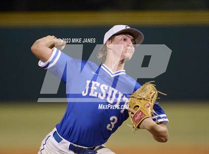 Thumbnail 3 in Calvary Christian @ Jesuit photogallery.