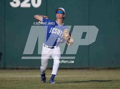 Thumbnail 1 in Calvary Christian @ Jesuit photogallery.