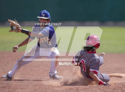 Thumbnail 2 in La Joya Community vs. Cortez (Epic Baseball Tournament) photogallery.