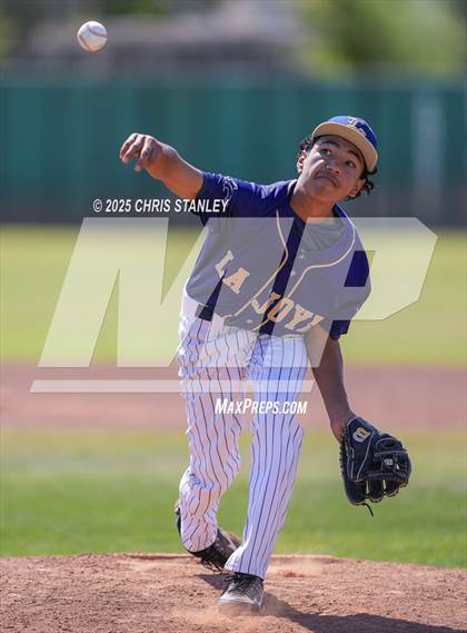 Thumbnail 3 in La Joya Community vs. Cortez (Epic Baseball Tournament) photogallery.