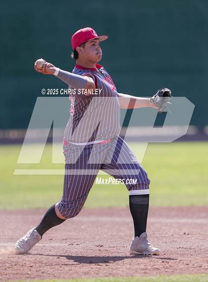 Thumbnail 3 in La Joya Community vs. Cortez (Epic Baseball Tournament) photogallery.