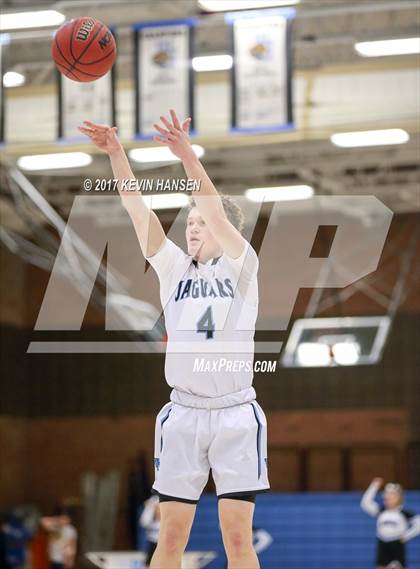 Thumbnail 1 in Syracuse vs. West Jordan photogallery.