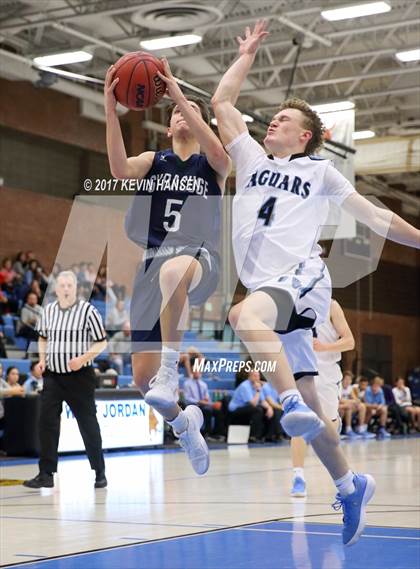 Thumbnail 2 in Syracuse vs. West Jordan photogallery.