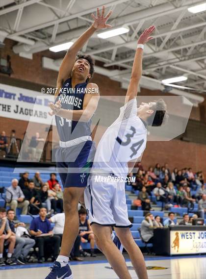 Thumbnail 2 in Syracuse vs. West Jordan photogallery.