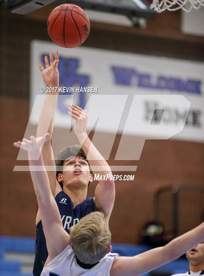Thumbnail 1 in Syracuse vs. West Jordan photogallery.