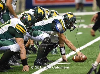 Thumbnail 1 in Victoria West Vs Nixon (UIL 5A Bi-District Playoffs) photogallery.