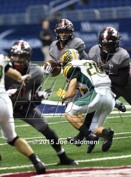 Thumbnail 1 in Victoria West Vs Nixon (UIL 5A Bi-District Playoffs) photogallery.