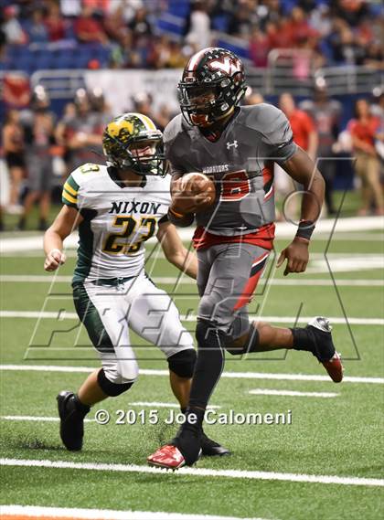 Thumbnail 2 in Victoria West Vs Nixon (UIL 5A Bi-District Playoffs) photogallery.