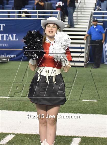 Thumbnail 2 in Victoria West Vs Nixon (UIL 5A Bi-District Playoffs) photogallery.