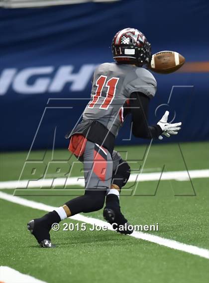 Thumbnail 1 in Victoria West Vs Nixon (UIL 5A Bi-District Playoffs) photogallery.