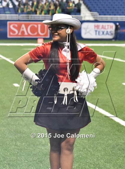 Thumbnail 3 in Victoria West Vs Nixon (UIL 5A Bi-District Playoffs) photogallery.