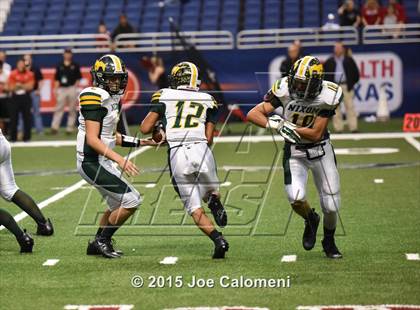 Thumbnail 3 in Victoria West Vs Nixon (UIL 5A Bi-District Playoffs) photogallery.