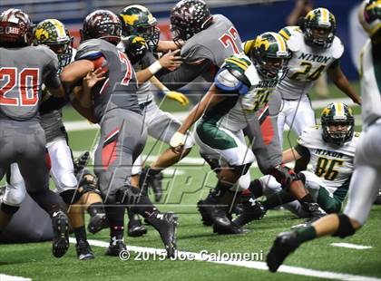 Thumbnail 3 in Victoria West Vs Nixon (UIL 5A Bi-District Playoffs) photogallery.