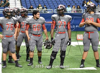 Thumbnail 2 in Victoria West Vs Nixon (UIL 5A Bi-District Playoffs) photogallery.