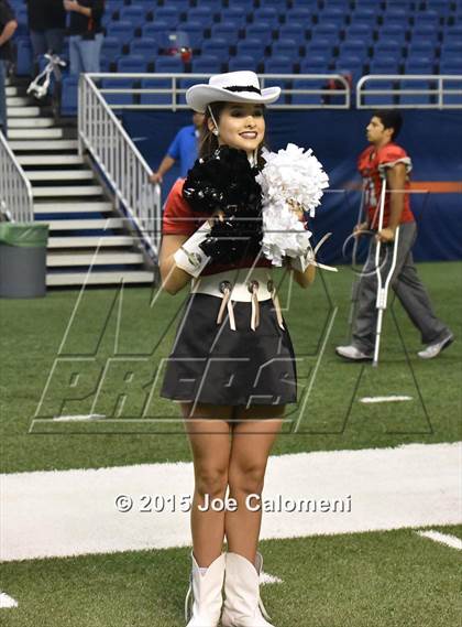 Thumbnail 2 in Victoria West Vs Nixon (UIL 5A Bi-District Playoffs) photogallery.