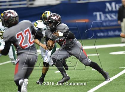 Thumbnail 3 in Victoria West Vs Nixon (UIL 5A Bi-District Playoffs) photogallery.