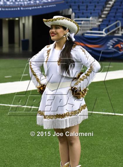 Thumbnail 2 in Victoria West Vs Nixon (UIL 5A Bi-District Playoffs) photogallery.