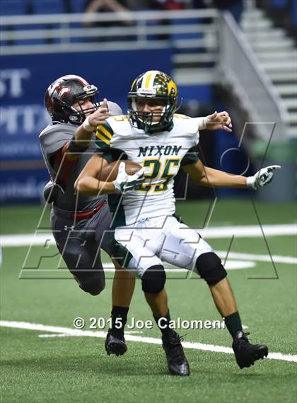Thumbnail 3 in Victoria West Vs Nixon (UIL 5A Bi-District Playoffs) photogallery.