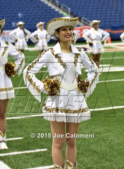 Thumbnail 2 in Victoria West Vs Nixon (UIL 5A Bi-District Playoffs) photogallery.