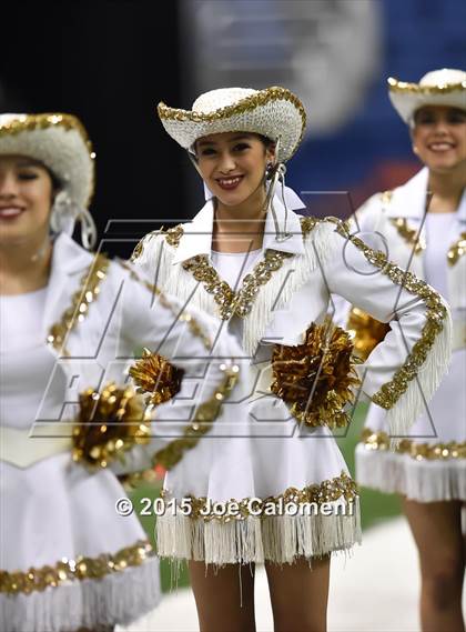Thumbnail 3 in Victoria West Vs Nixon (UIL 5A Bi-District Playoffs) photogallery.