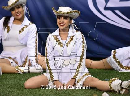 Thumbnail 2 in Victoria West Vs Nixon (UIL 5A Bi-District Playoffs) photogallery.