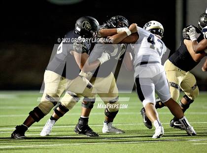 Thumbnail 2 in Little Elm vs Fossil Ridge photogallery.