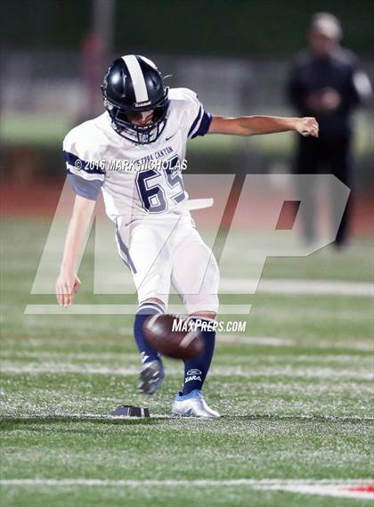 Thumbnail 2 in Sierra Canyon vs. Redondo Union (CIF-SS Division 4 Quarterfinal) photogallery.