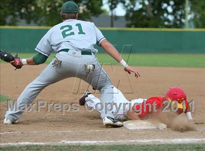 Thumbnail 2 in Manteca vs. Oakdale (CIF SJS D-4 Finals) photogallery.