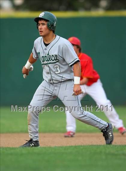 Thumbnail 3 in Manteca vs. Oakdale (CIF SJS D-4 Finals) photogallery.