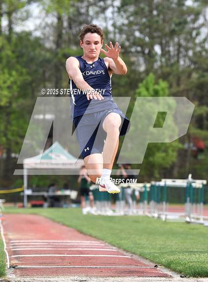Thumbnail 3 in Ravenscroft Invitational photogallery.