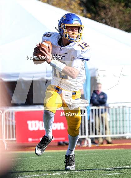 Thumbnail 3 in Donelson Christian Academy vs. Friendship Christian (TSSAA Division II Class A Final)  photogallery.