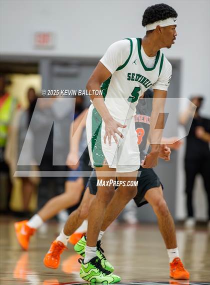 Thumbnail 2 in Beverly Hills @ Inglewood photogallery.