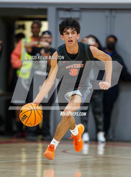 Thumbnail 3 in Beverly Hills @ Inglewood photogallery.