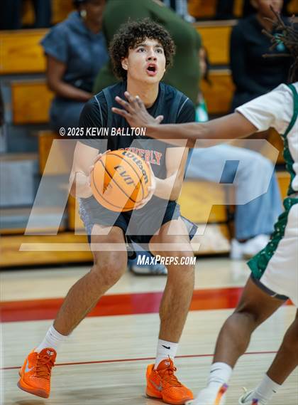 Thumbnail 1 in Beverly Hills @ Inglewood photogallery.