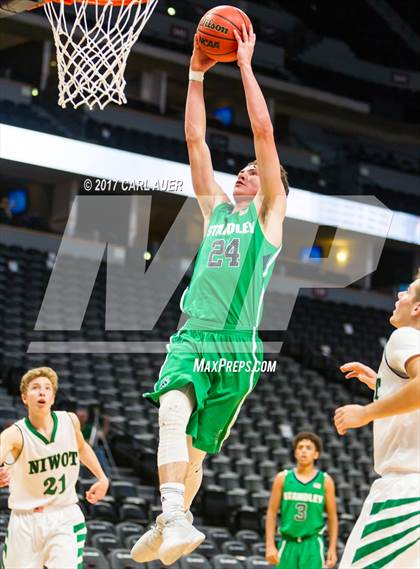 Thumbnail 1 in Niwot vs. Standley Lake photogallery.