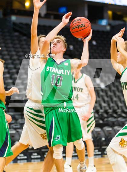 Thumbnail 2 in Niwot vs. Standley Lake photogallery.