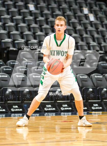 Thumbnail 2 in Niwot vs. Standley Lake photogallery.