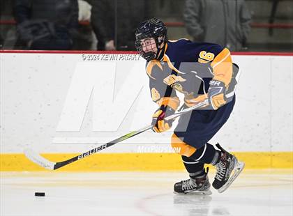 Thumbnail 3 in East Haven vs. Guilford (CIAC DII Quarterfinal) photogallery.