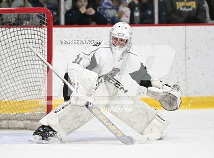 Thumbnail 1 in East Haven vs. Guilford (CIAC DII Quarterfinal) photogallery.