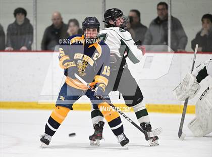 Thumbnail 2 in East Haven vs. Guilford (CIAC DII Quarterfinal) photogallery.
