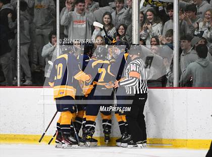 Thumbnail 1 in East Haven vs. Guilford (CIAC DII Quarterfinal) photogallery.