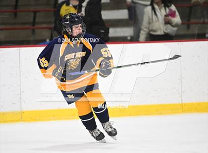 Thumbnail 2 in East Haven vs. Guilford (CIAC DII Quarterfinal) photogallery.