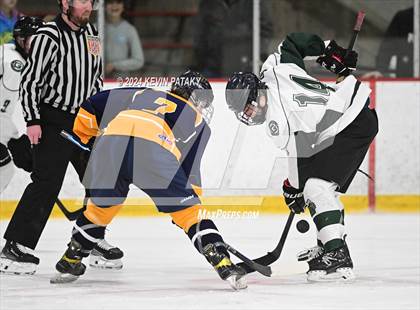 Thumbnail 1 in East Haven vs. Guilford (CIAC DII Quarterfinal) photogallery.