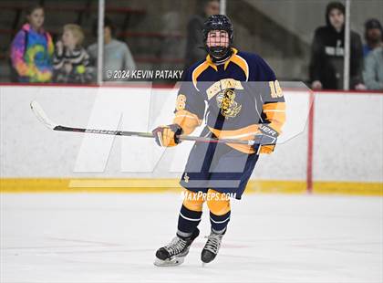 Thumbnail 1 in East Haven vs. Guilford (CIAC DII Quarterfinal) photogallery.